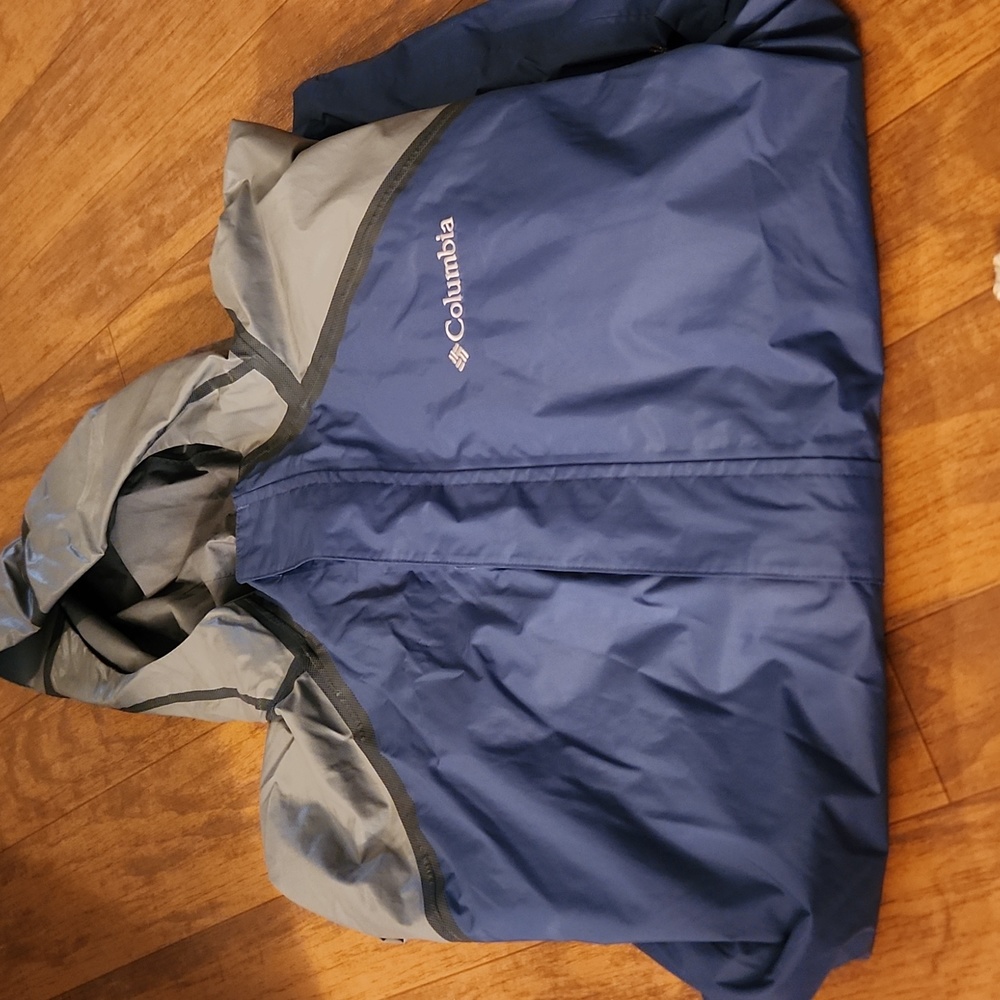 Columbia Rain jacket